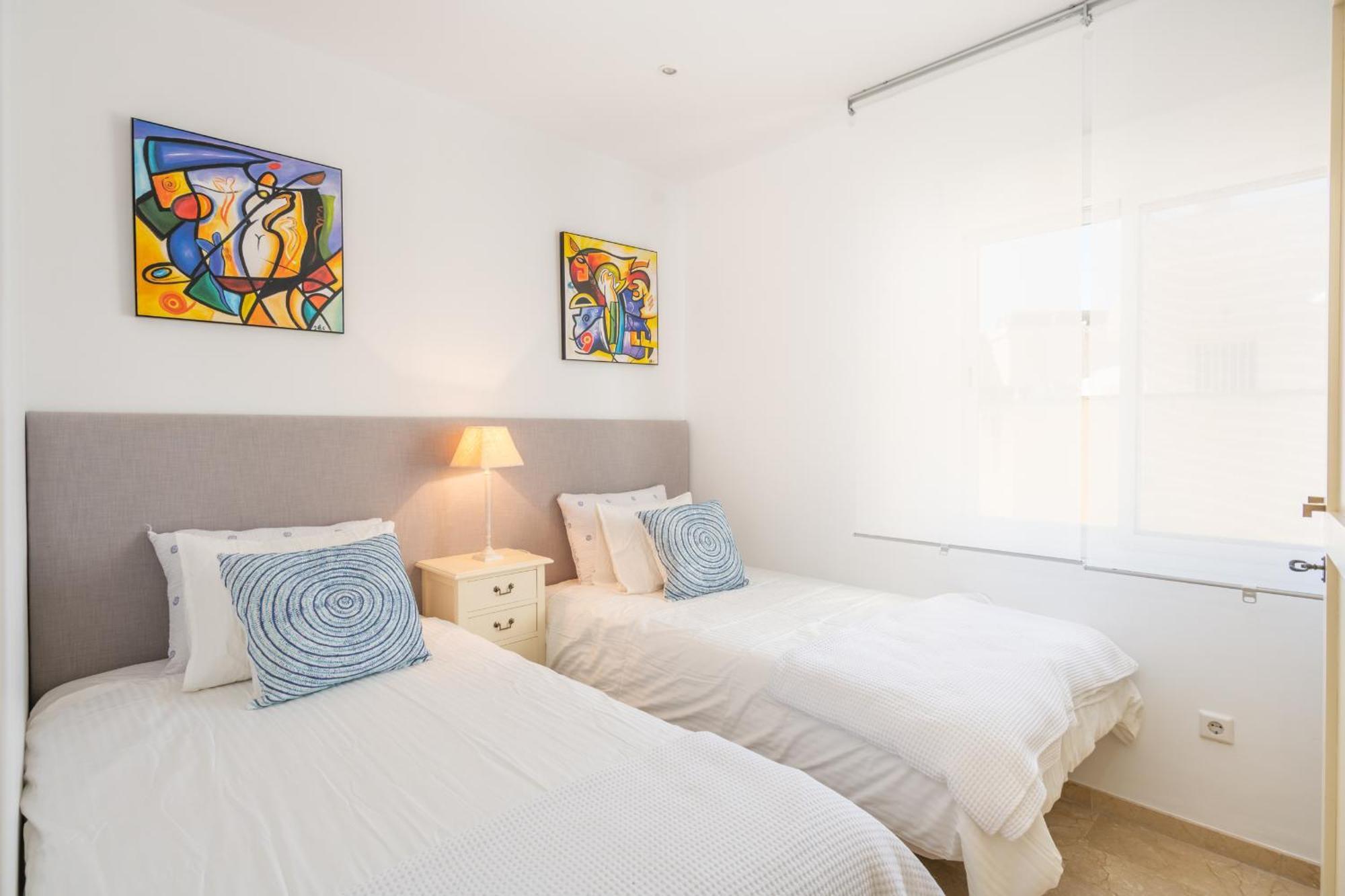 Atico 2 Terrazas Junto Al Mar By Rent Me Daire Estepona Dış mekan fotoğraf
